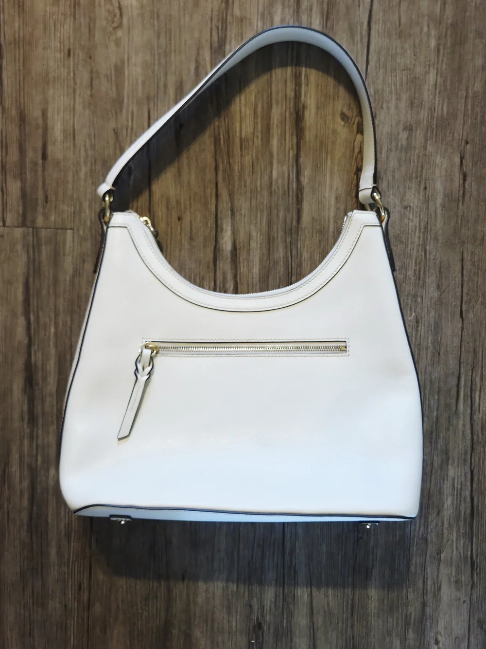 N/A sleek white